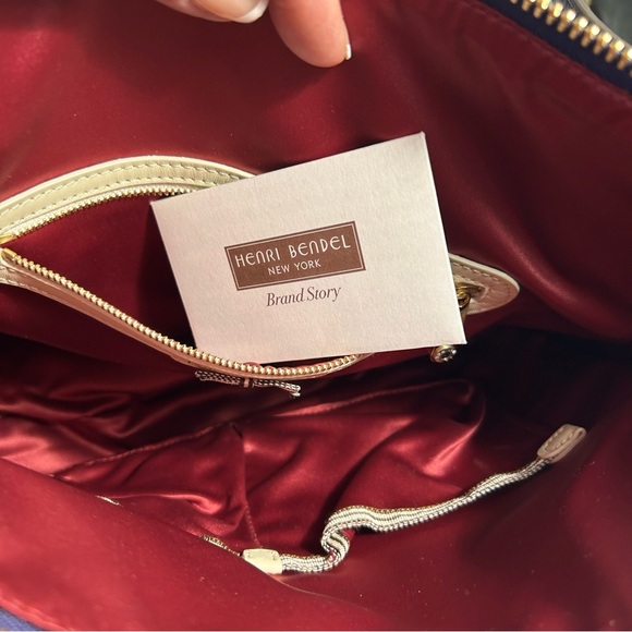 Henri Bendel Soho Messenger Pebbled Leather Handbag - Picture 10 of 14